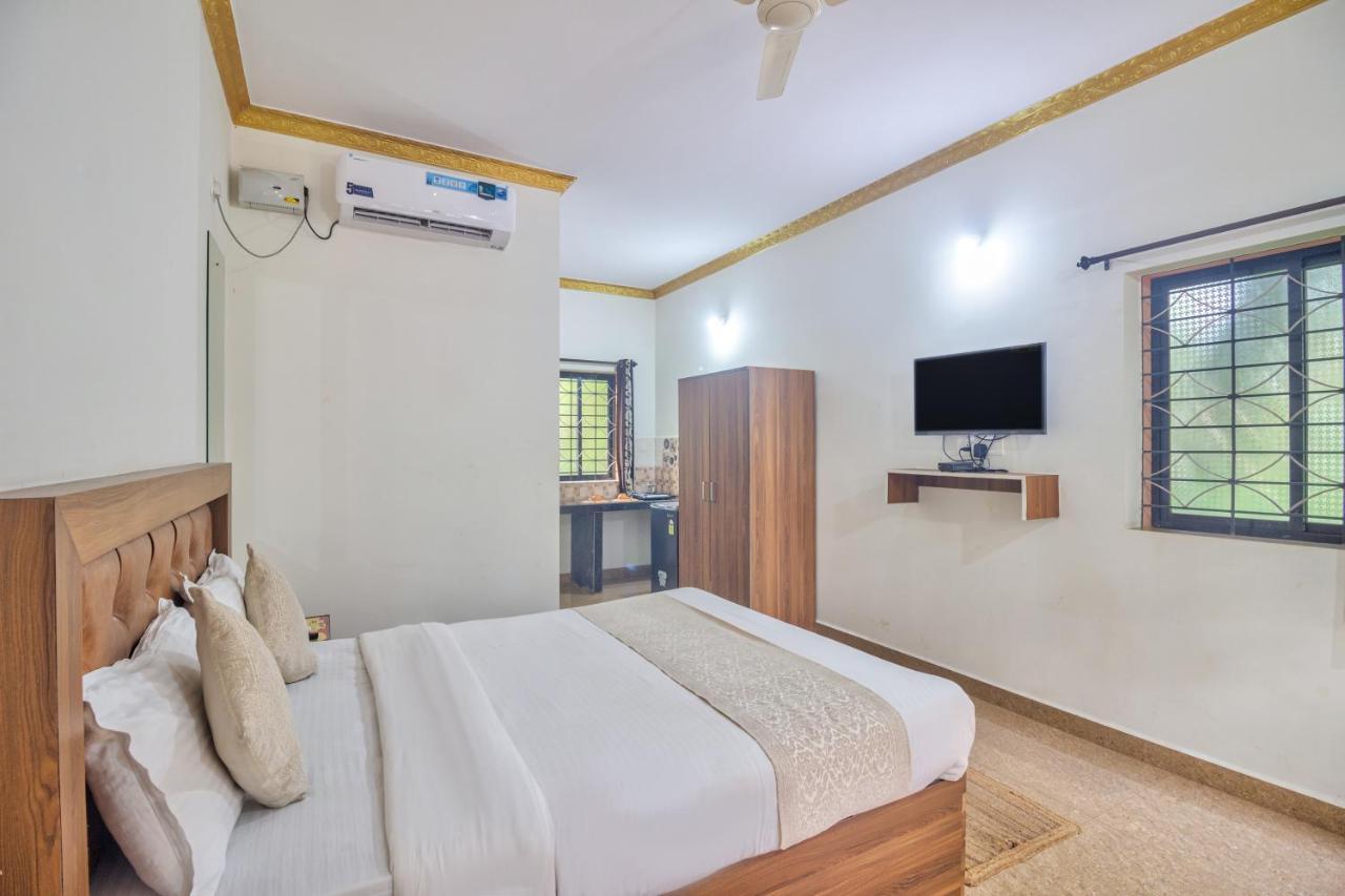 Hôtel Calangute Bay Extérieur photo